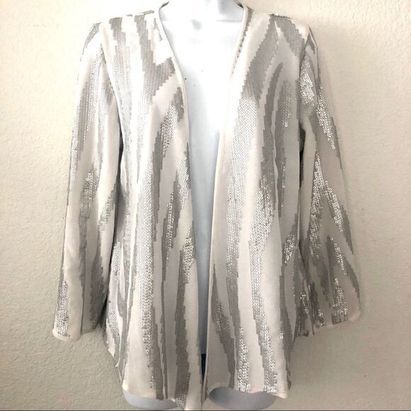 🎃CHICOS WHITE/ SILVER SEQUIN JACKET - Picture 3 of 8